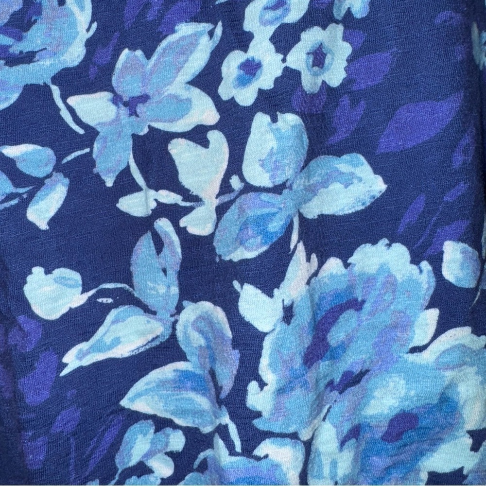SUNDANCE Rosey Delights Henley Metallic Buttons Floral Top Blue Size Medium - Picture 11 of 15